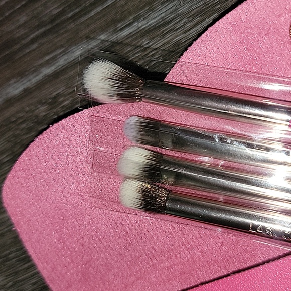 Laruce Kayla 4-Piece Eye Brush Set - Picture 3 of 5